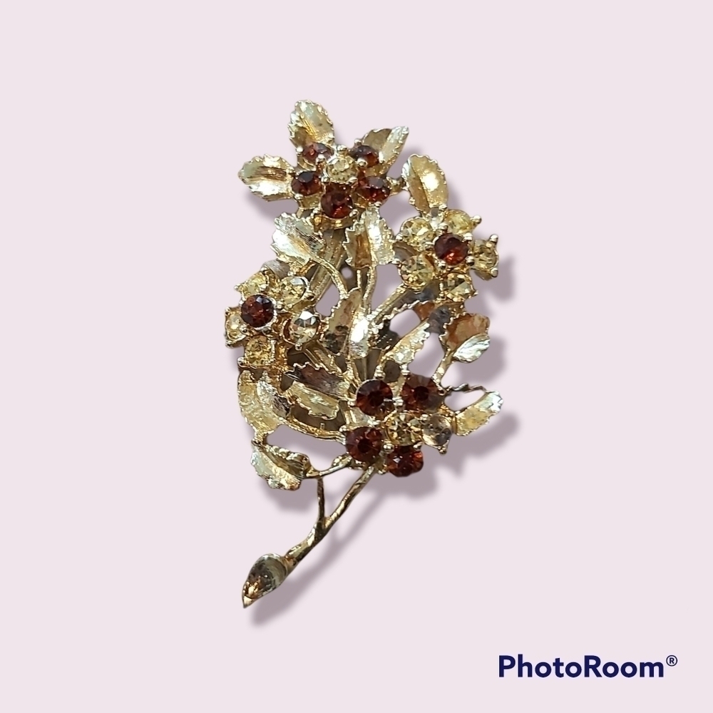 🆓Lovely Vintage Brooch/B1